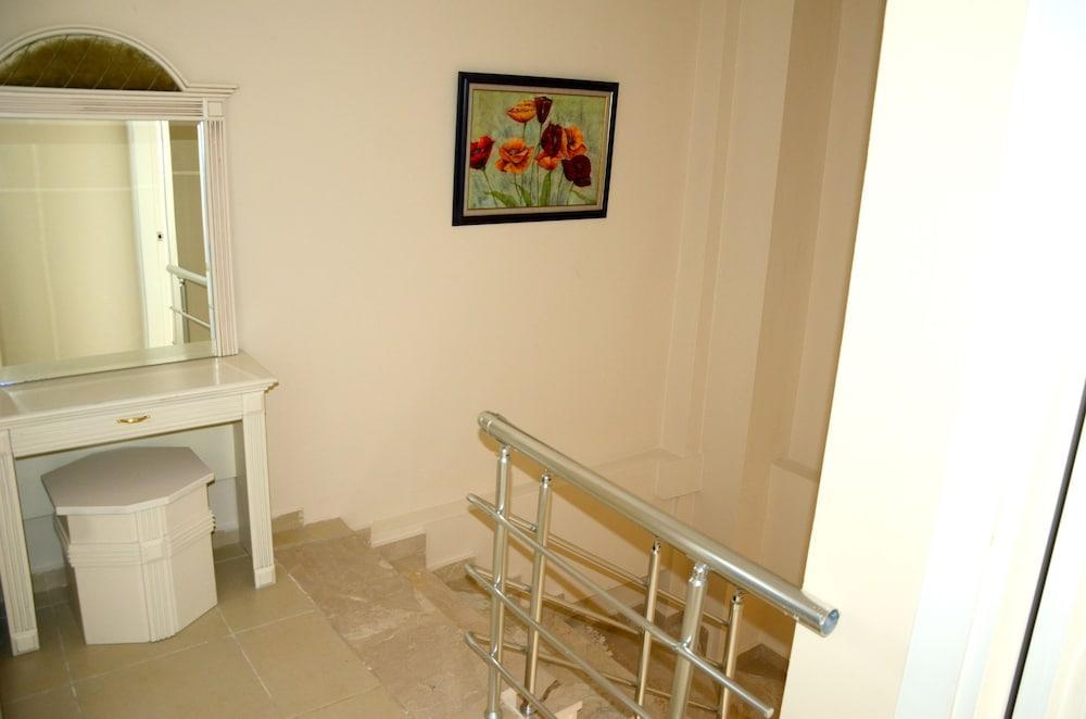 Monna Roza Family Suit Kemer Dış mekan fotoğraf