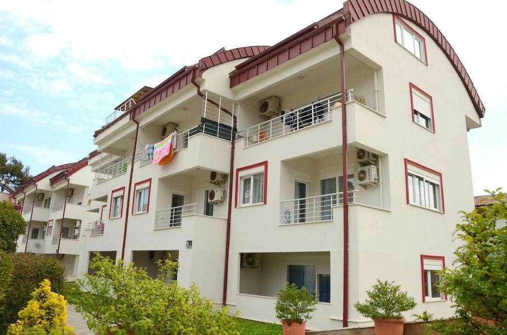 Monna Roza Family Suit Kemer Dış mekan fotoğraf